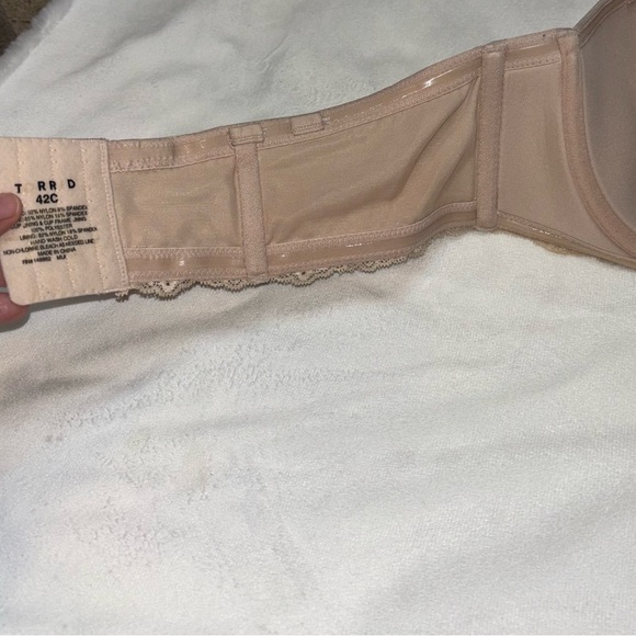 Torrid Tan Strapless Bra with Lace Detail - Picture 6 of 7